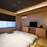 Rinn Higashi Otowa